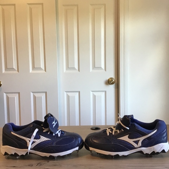Mens Mizuno Baseball Cleats - Picture 3 of 7